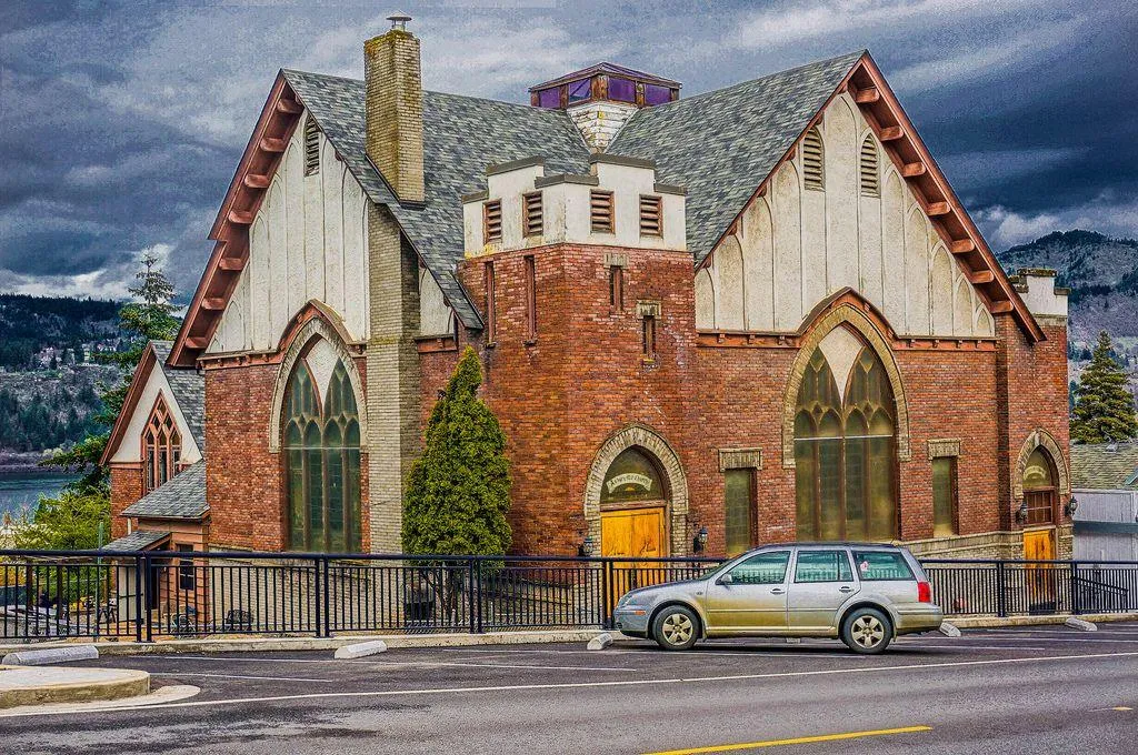 INTRODUCING BRIMSTONE BOULDERS