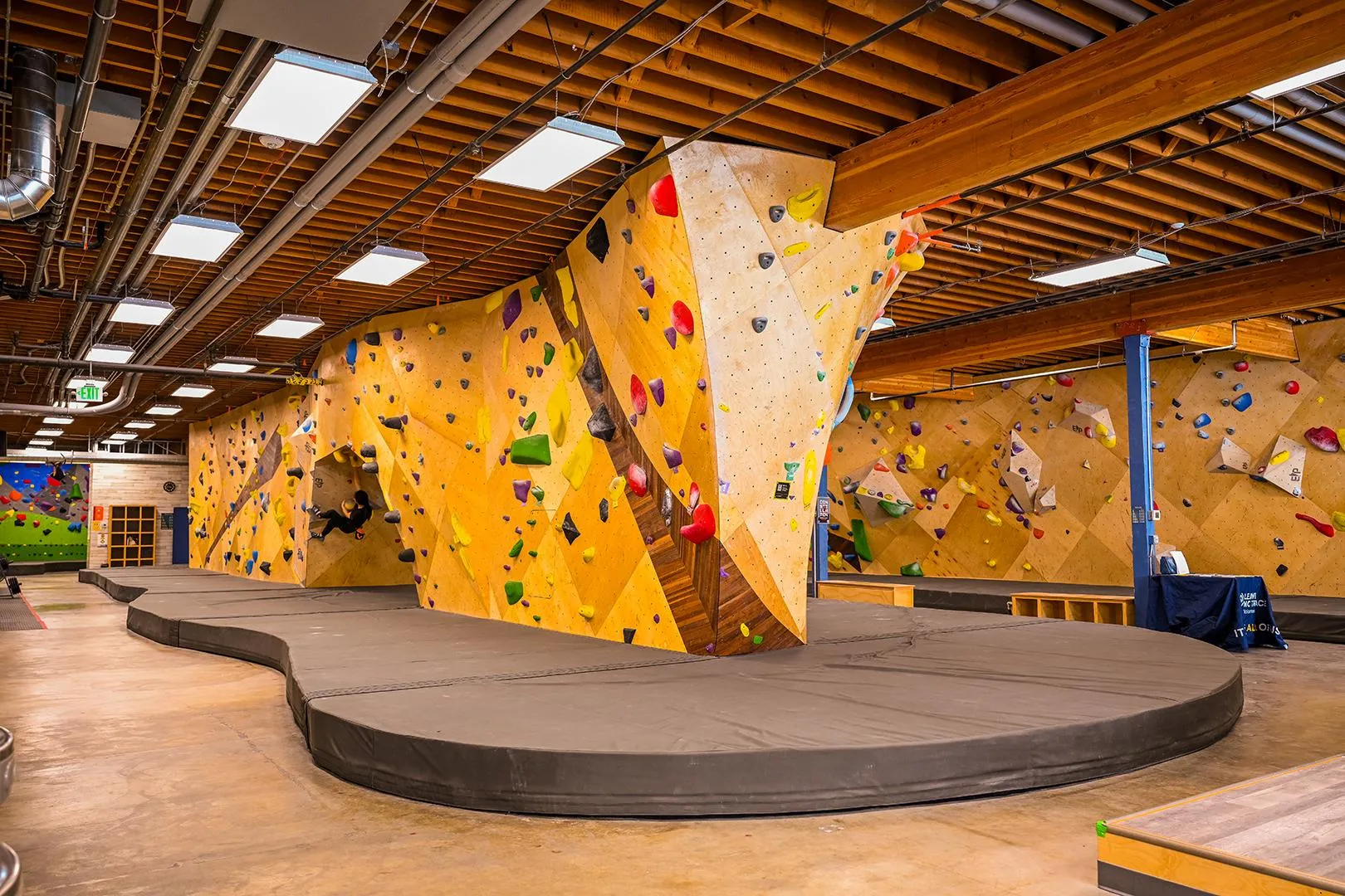 Half Moon Bouldering — image 4