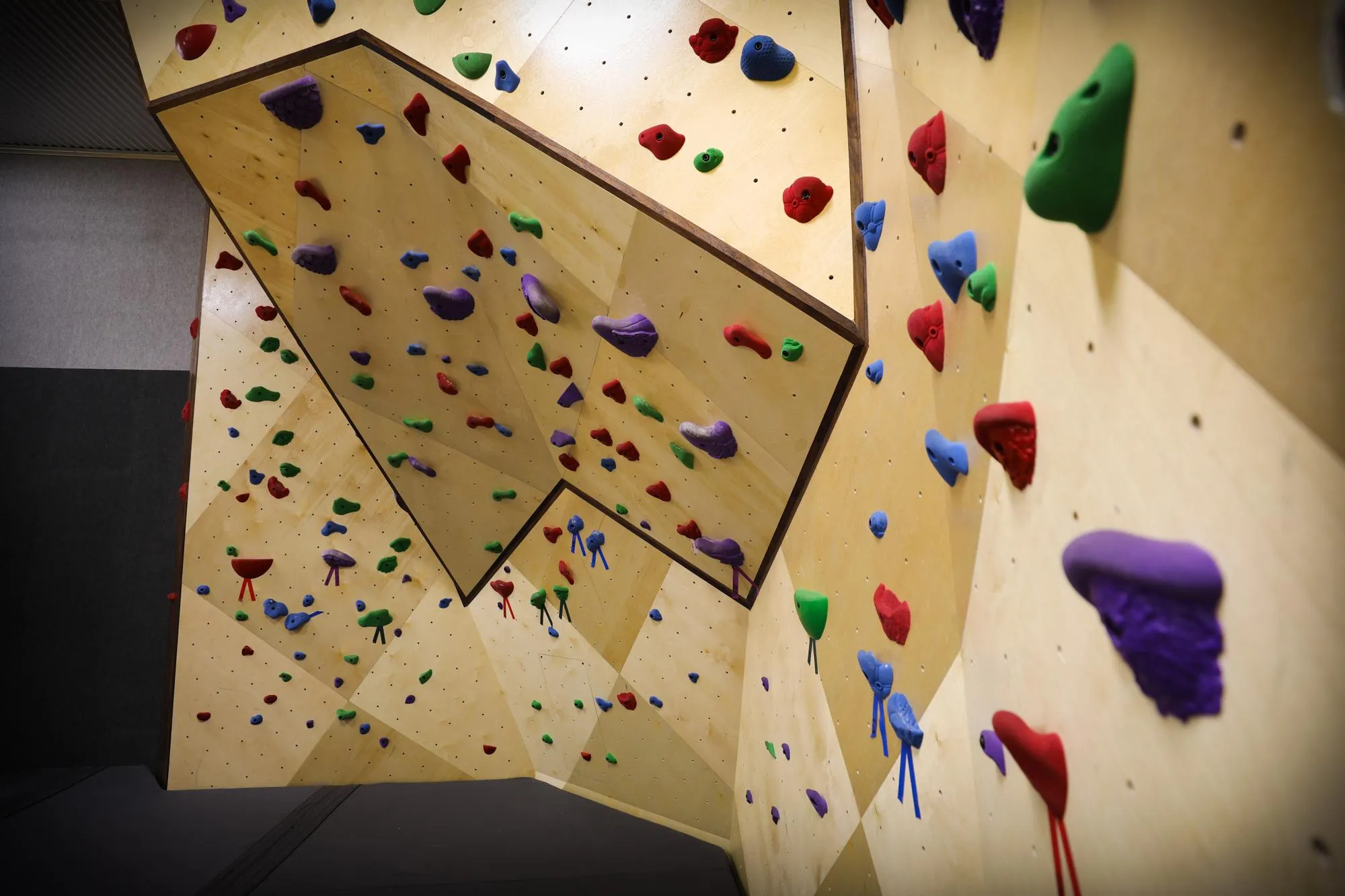 Home and Office Walls — image 3