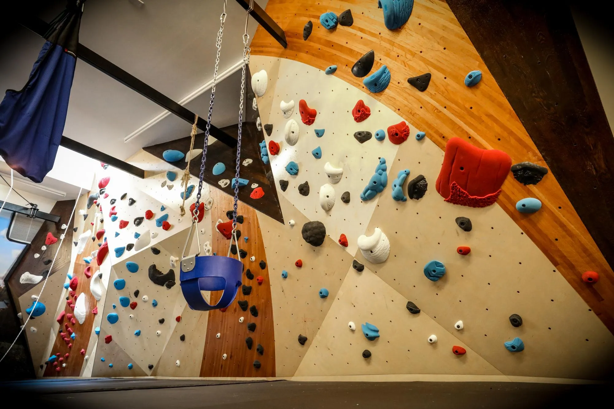 Home and Office Walls — image 8