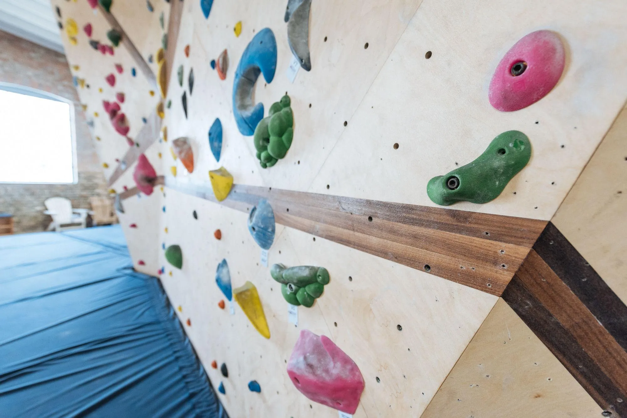 Hardwood accents are seamlessly placed between pieces of birch.