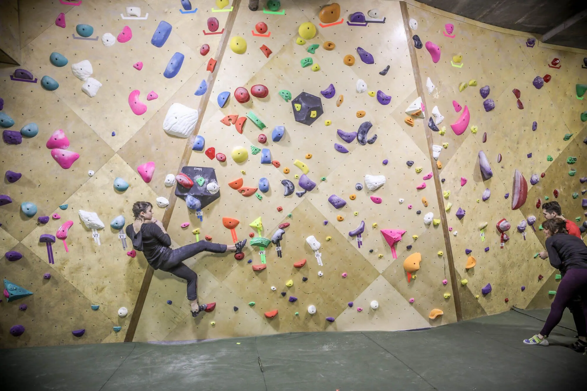 There was a heavy focus on climber engagement due to the space being small. Everything from the walls, to the seating areas, and floor layout were to get people not only climbing but also socializing.