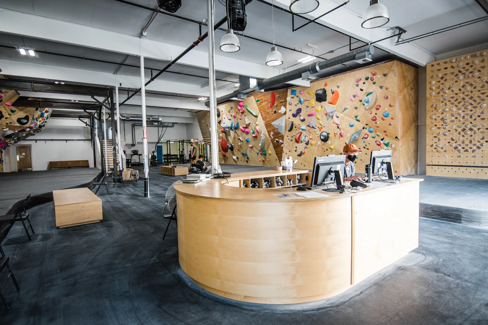 Climbing walls at Uplift Climbing, Shoreline, WA