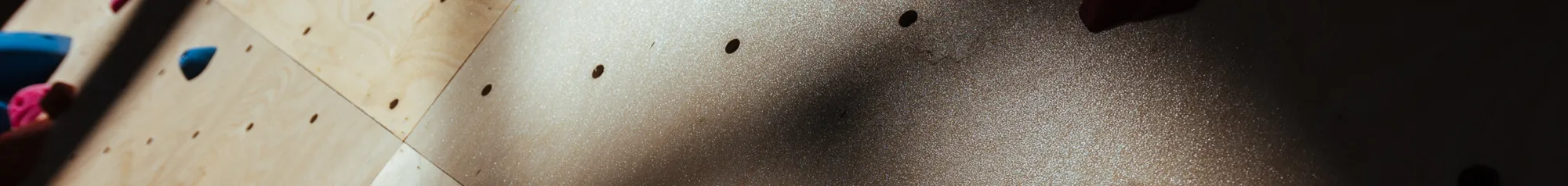 Climbing wall surface finish detail